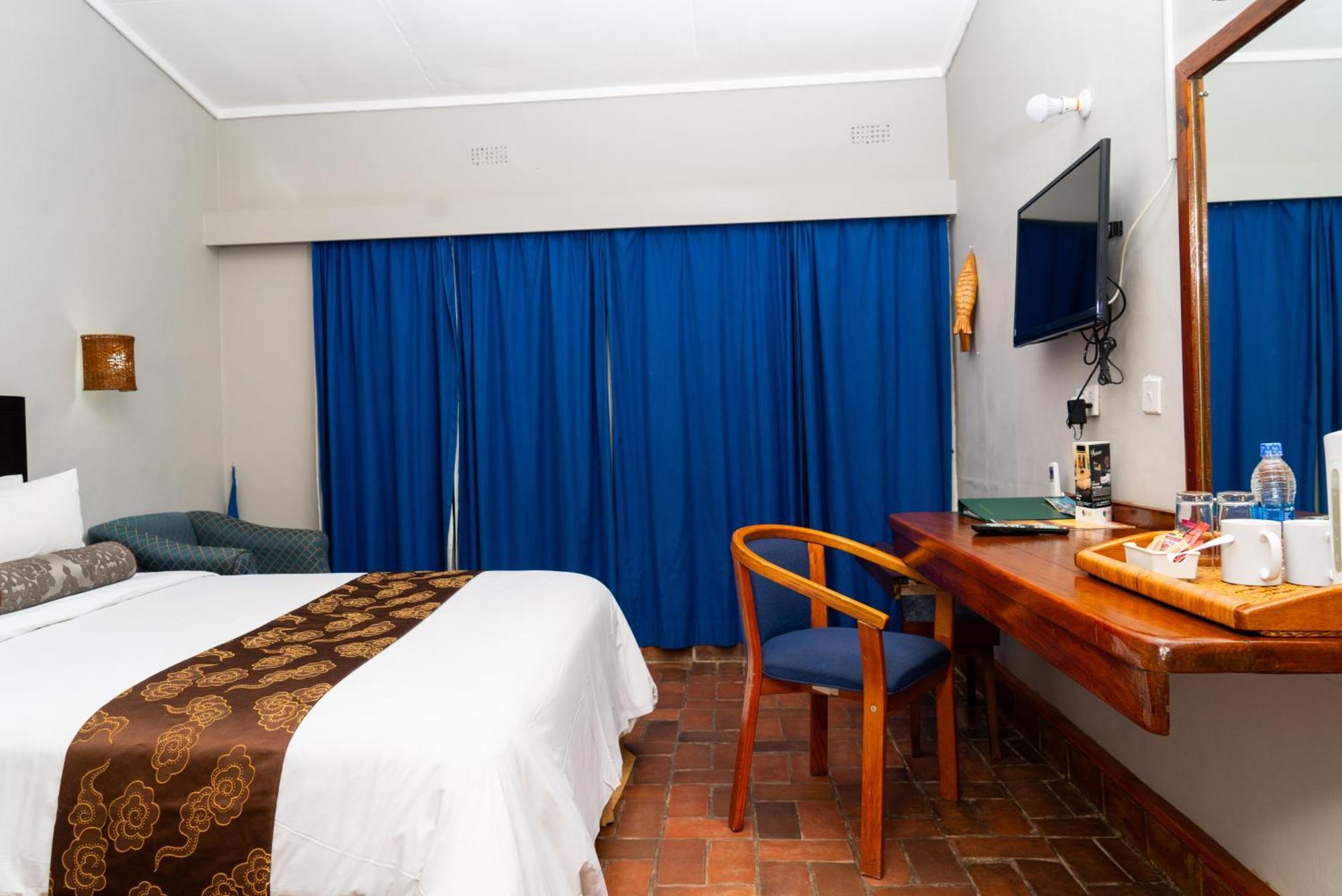 Sunbird Chintheche Hotel Nkhata Bay Exterior photo