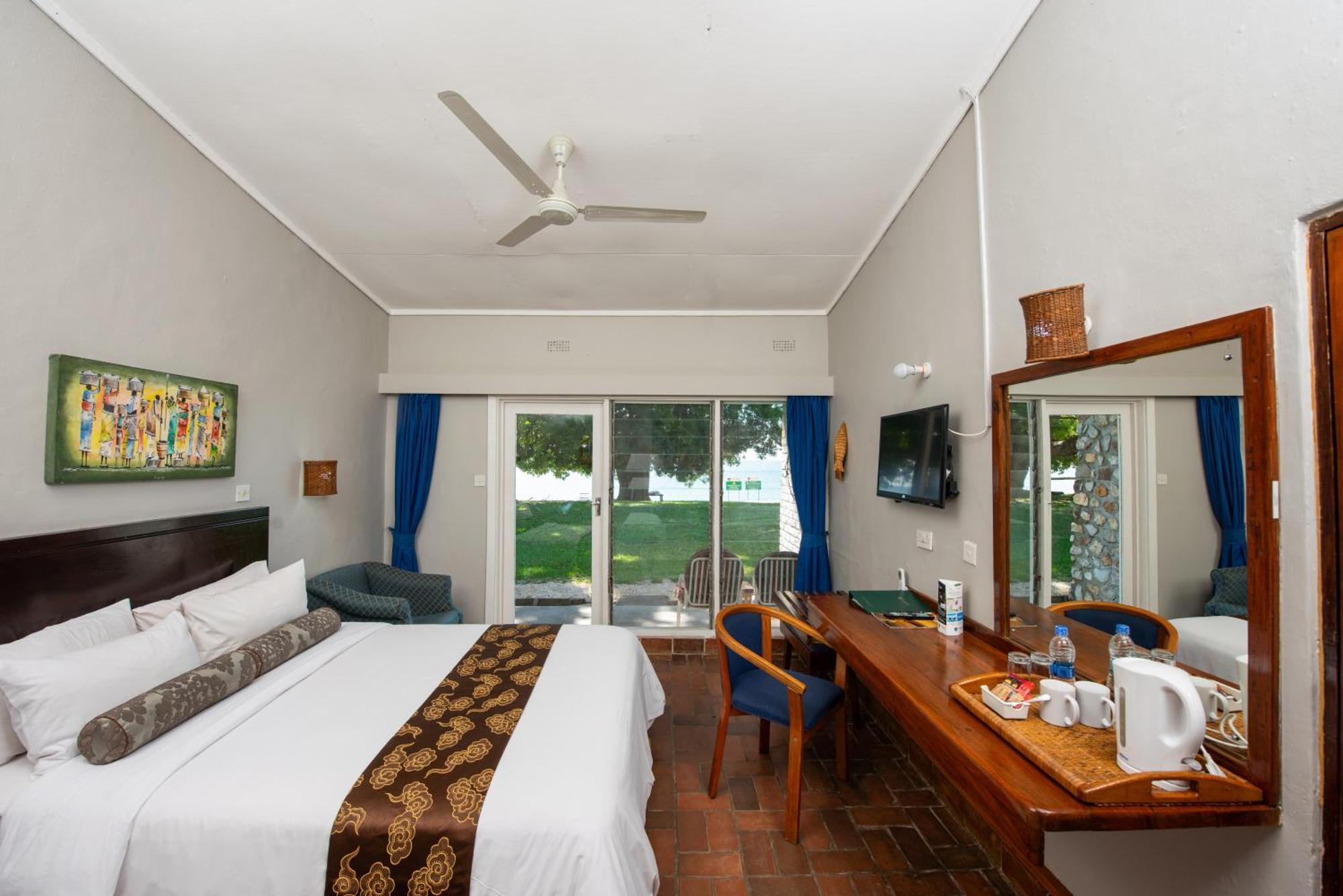 Sunbird Chintheche Hotel Nkhata Bay Exterior photo